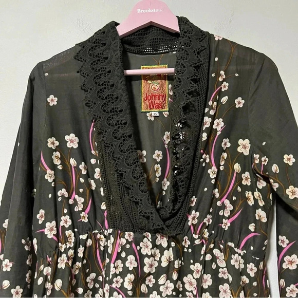 Johnny Was Floral Empire Crochet Collar Tunic Size XS - Picture 2 of 8